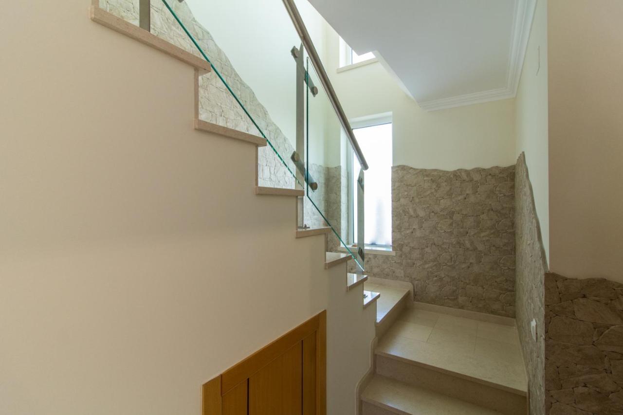 Cliff-Top Townhouse With Stunning Ocean Views Карвоейру Екстер'єр фото